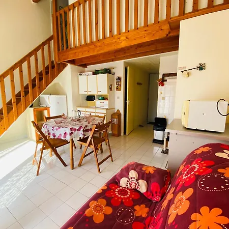 Jf Immo-villa De Climatisee Avec Terrasse Et Parking Holiday home