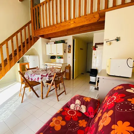 Holiday home Jf Immo-villa De Climatisee Avec Terrasse Et Parking