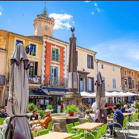 Jf Immo-villa De Climatisee Avec Terrasse Et Parking * Vias