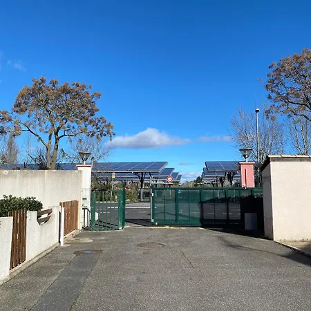 Jf Immo-villa De Climatisee Avec Terrasse Et Parking