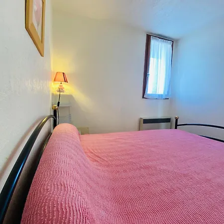 Holiday home Jf Immo-villa De Climatisee Avec Terrasse Et Parking Vias